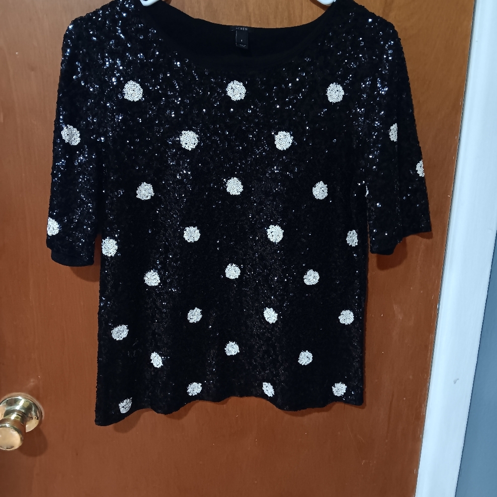 ❤️JCrew Size S Black and white Polka Dot sequined shirt.